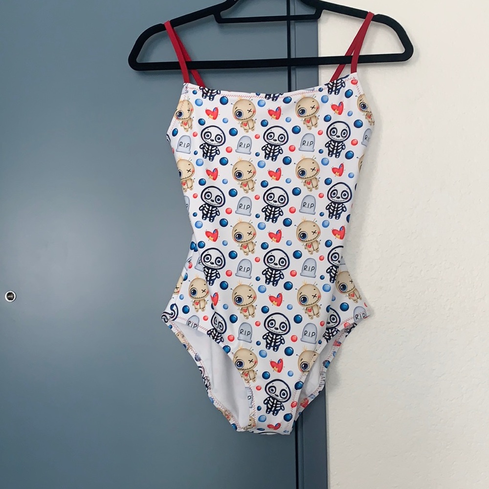 !!SOLD!!Chameleon Activewear “Ugly Dolls” Halloween collection leotard L